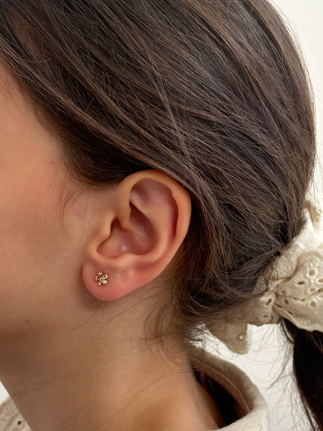 Puces d'oreilles petite fille : comment bien les choisir ?