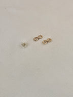Boucles d'Oreilles Puces Infini Callie Plaqué Or