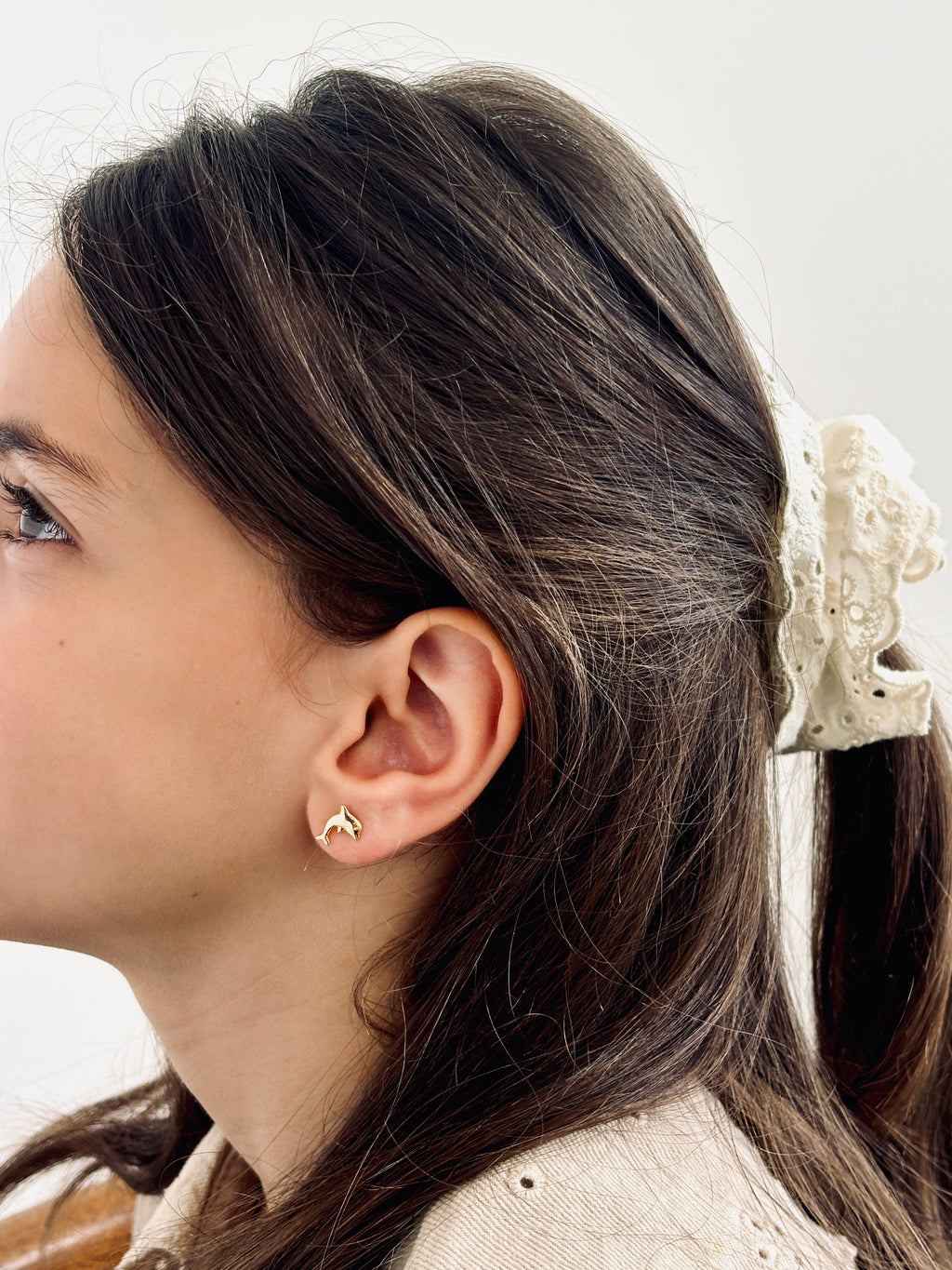 Boucles d'Oreilles Puces Dauphin Martin Plaqué Or