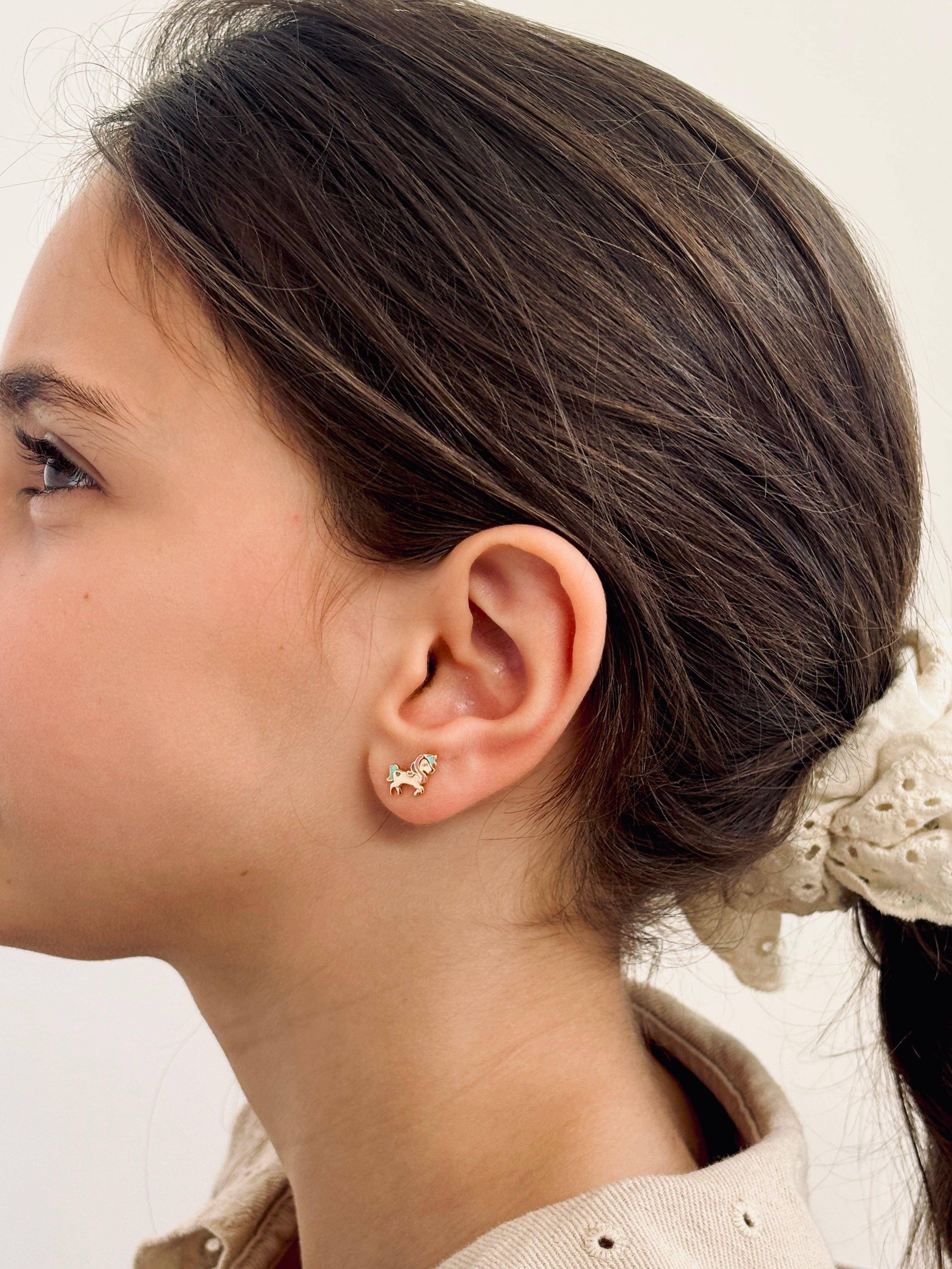 Boucles d'Oreilles Puces Licorne Lise Plaqué Or