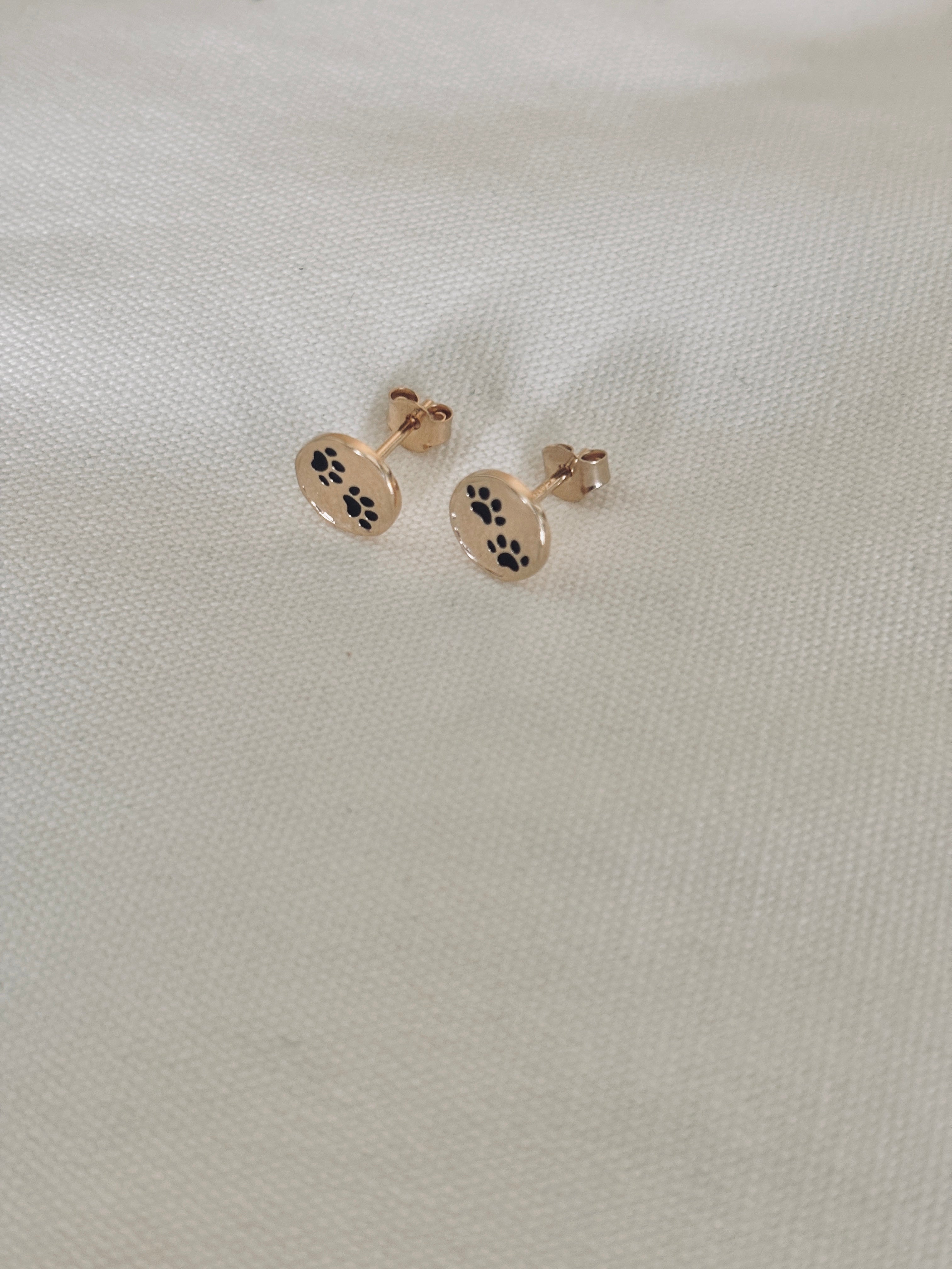 Boucles d'Oreilles Puces Patte De Chien Rita Plaqué Or