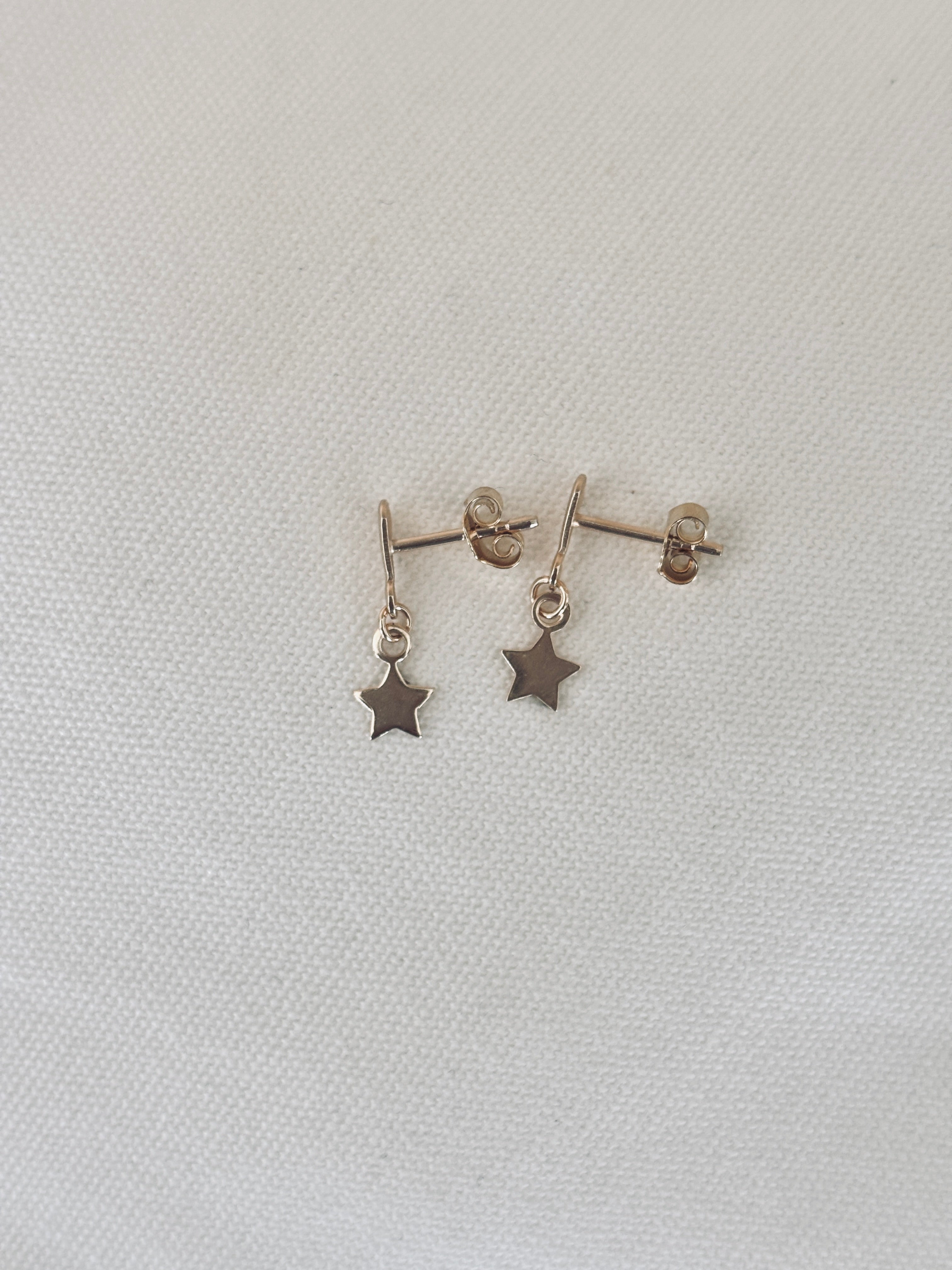 Boucles d'Oreilles Etoiles Célestine Pendantes Plaqué Or