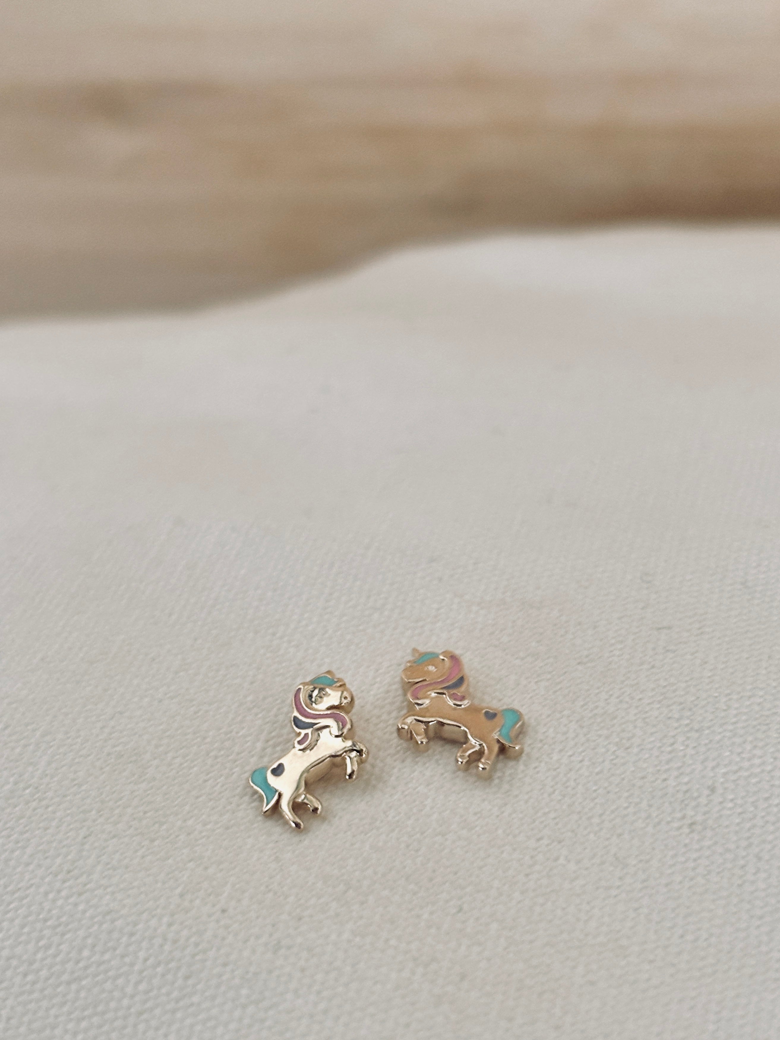 Boucles d'Oreilles Puces Licorne Lise Plaqué Or
