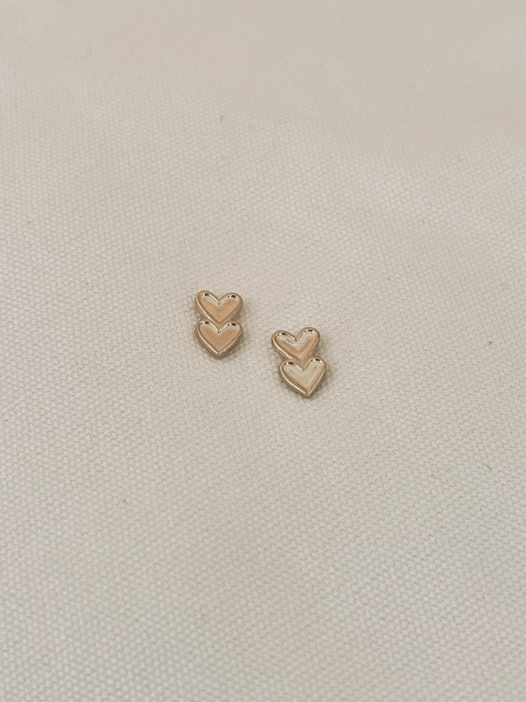 Boucles d'Oreilles Puces Double coeur Noémie Plaqué Or