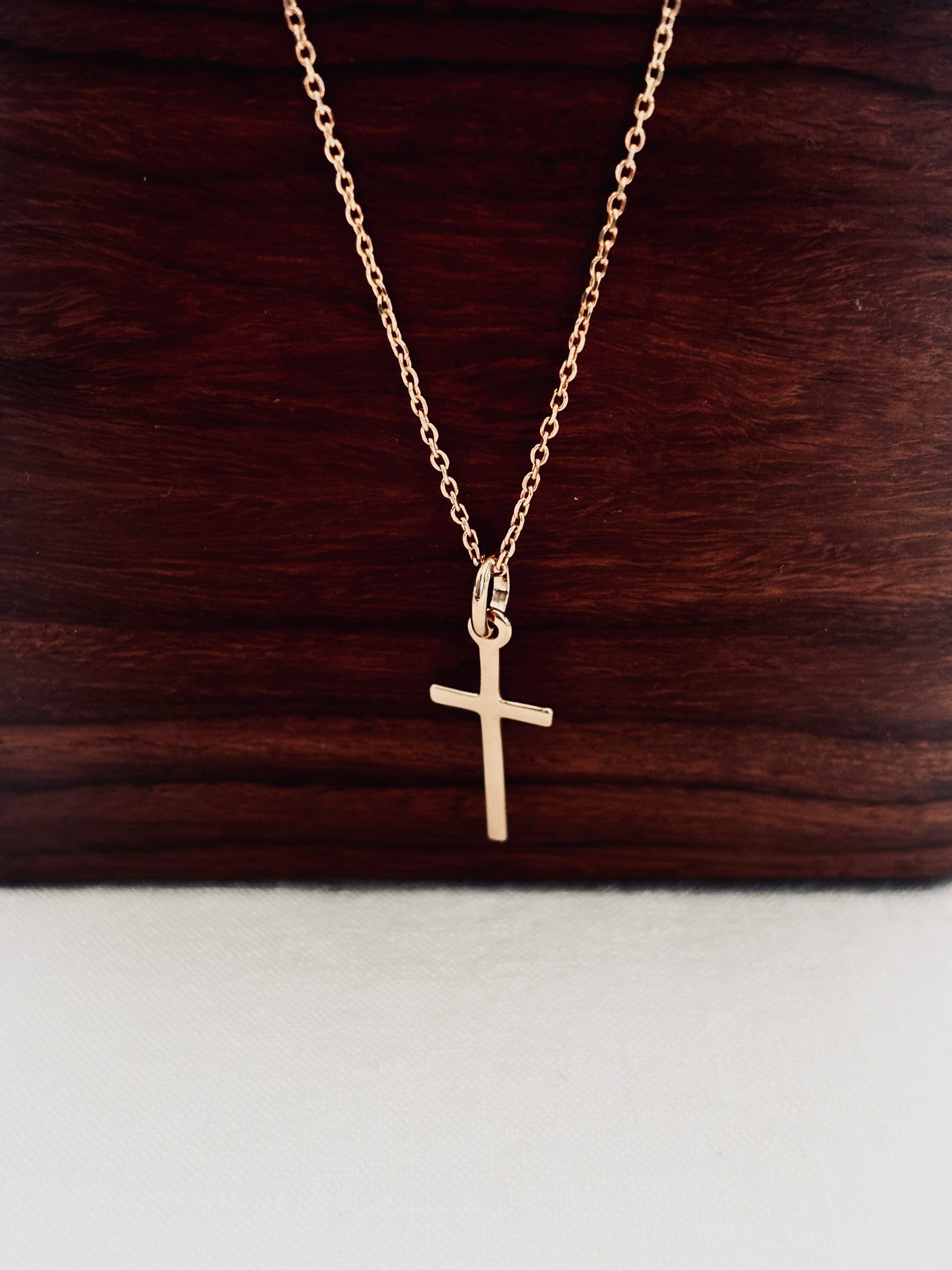 Collier Croix Fine Célie Plaqué Or