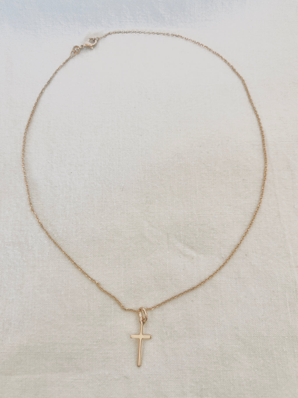 Collier Croix Fine Célie Plaqué Or