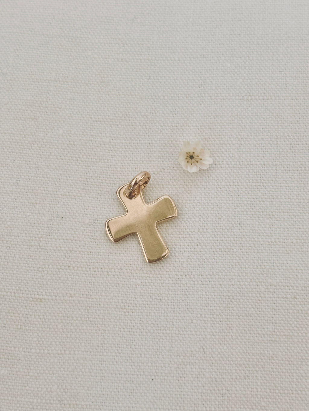 Pendentif Croix Épaisse Candice Plaqué Or
