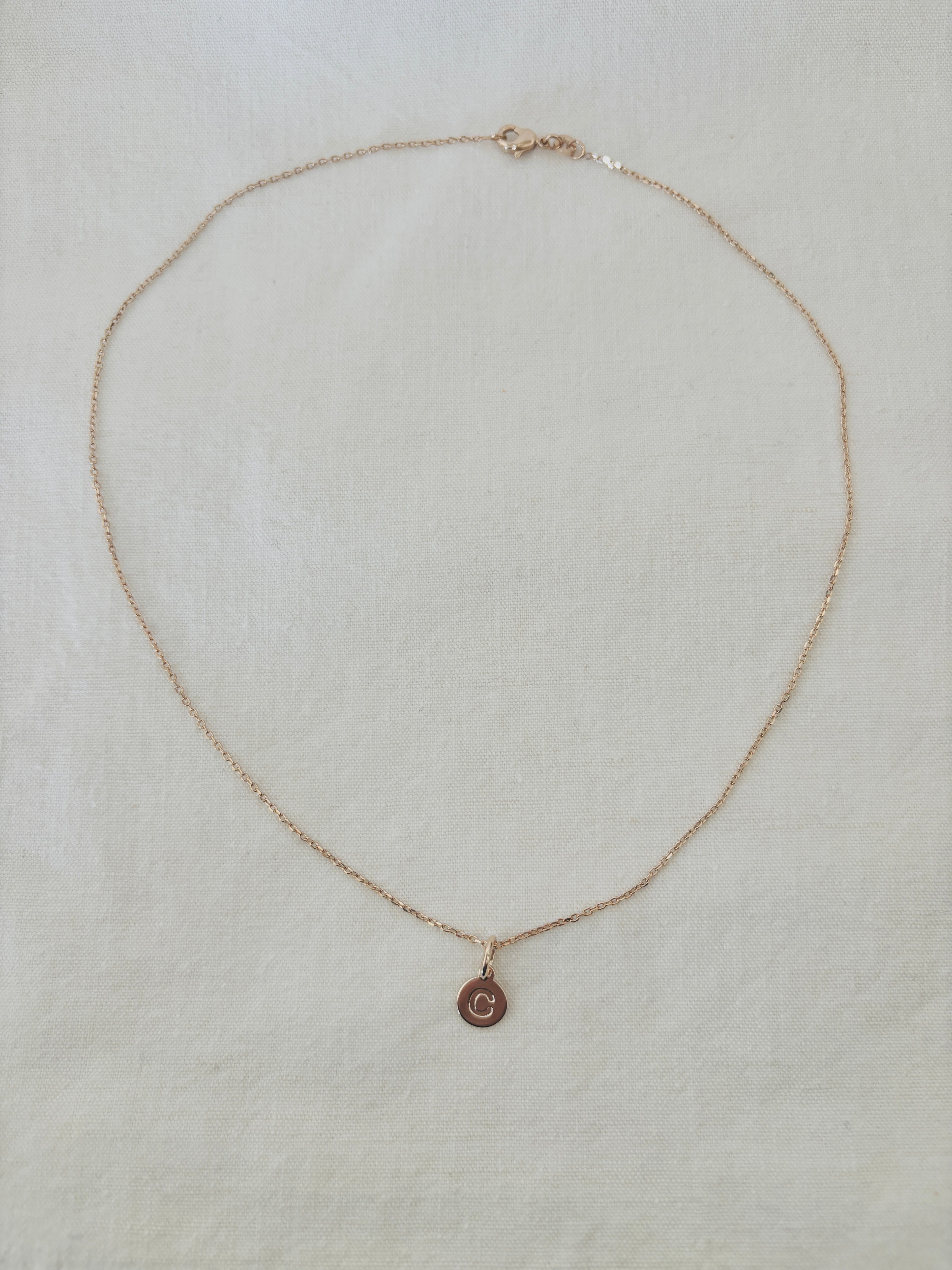 Collier Lettre Médaille Gabriel Plaqué Or