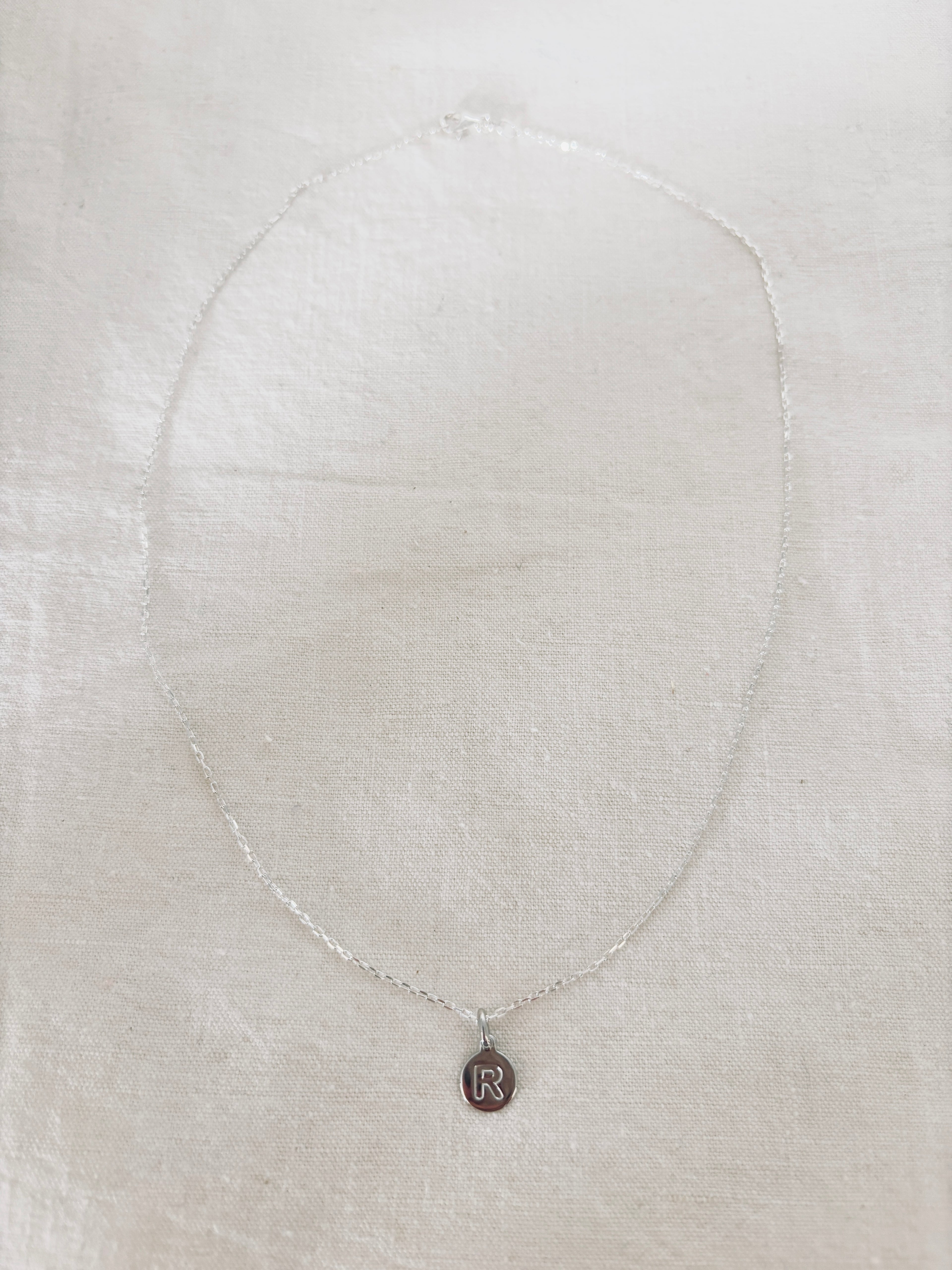 Collier Lettre Médaille Gabriel Argent
