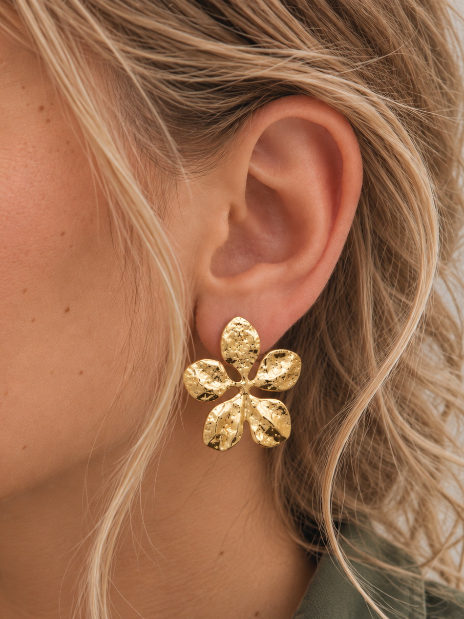 Boucles d'Oreilles Fleur Martelée Garance Acier PVD