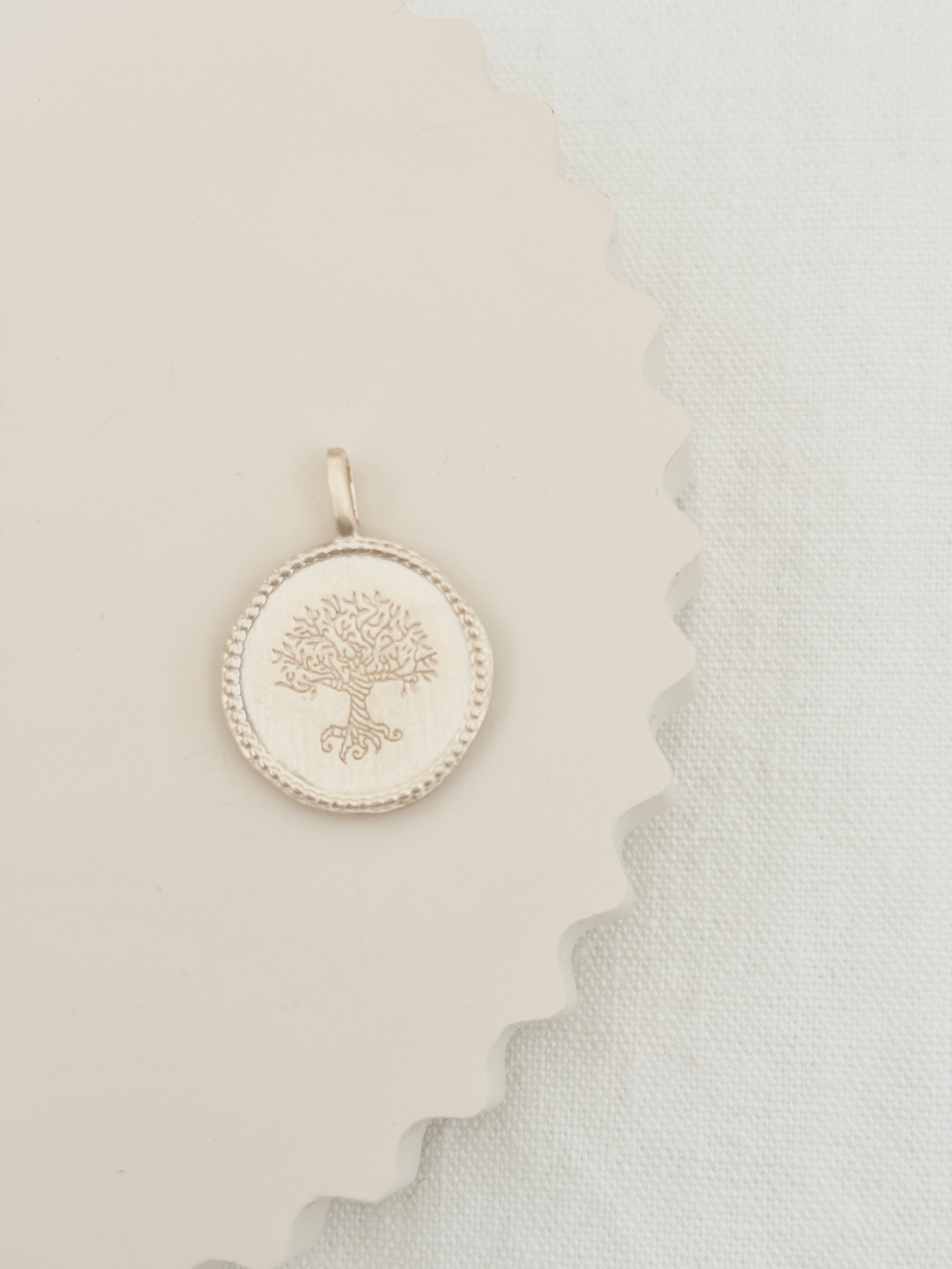 Pendentif Arbre De Vie Ava Plaqué Or