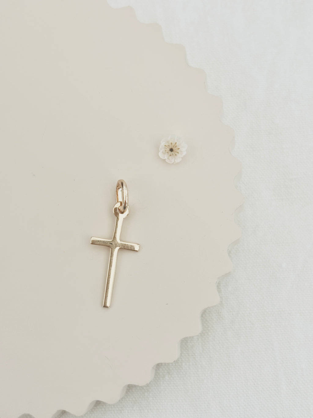 Collier Croix Fine Célie Plaqué Or