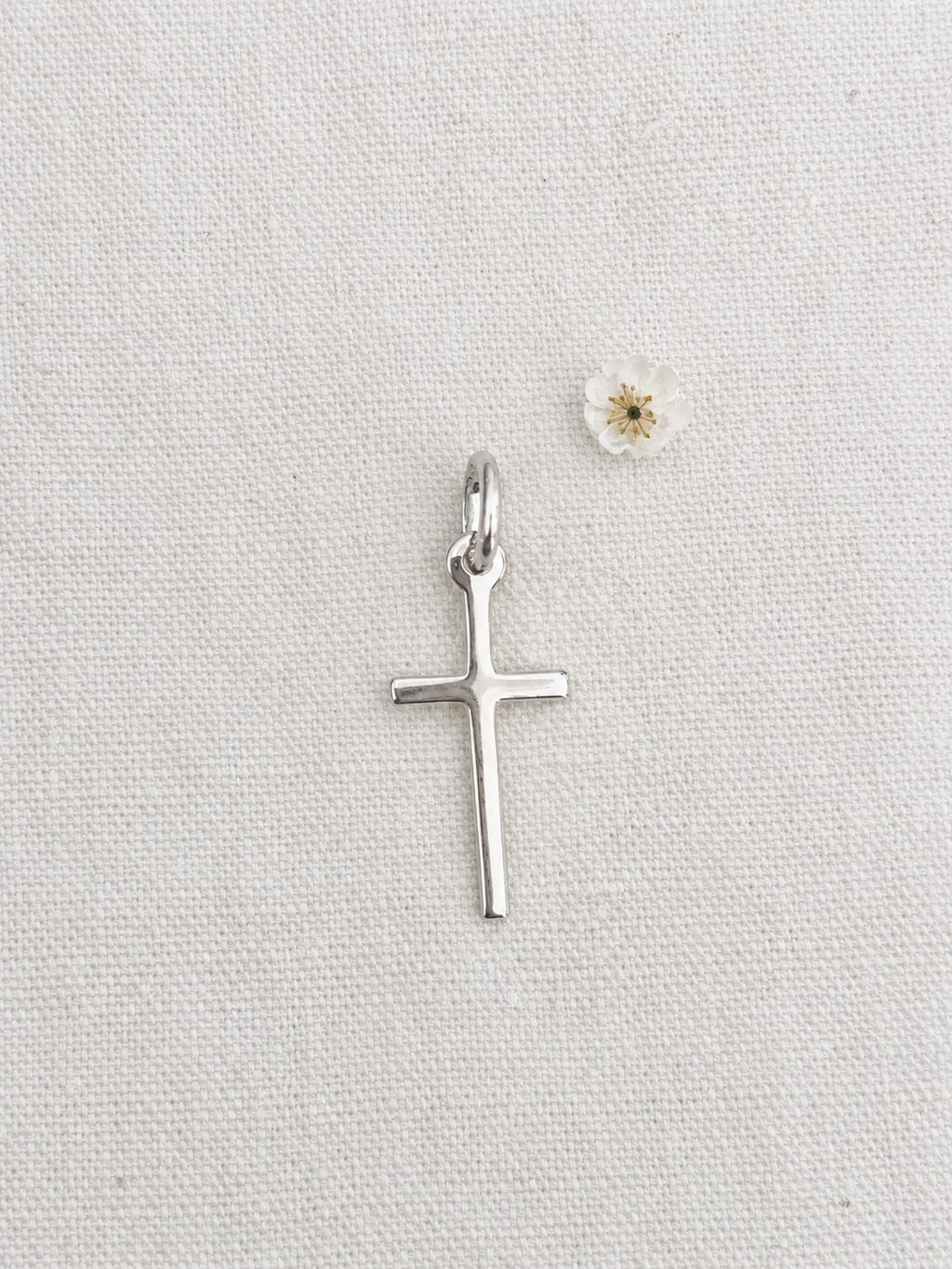 Pendentif Croix Fine Célie Argent