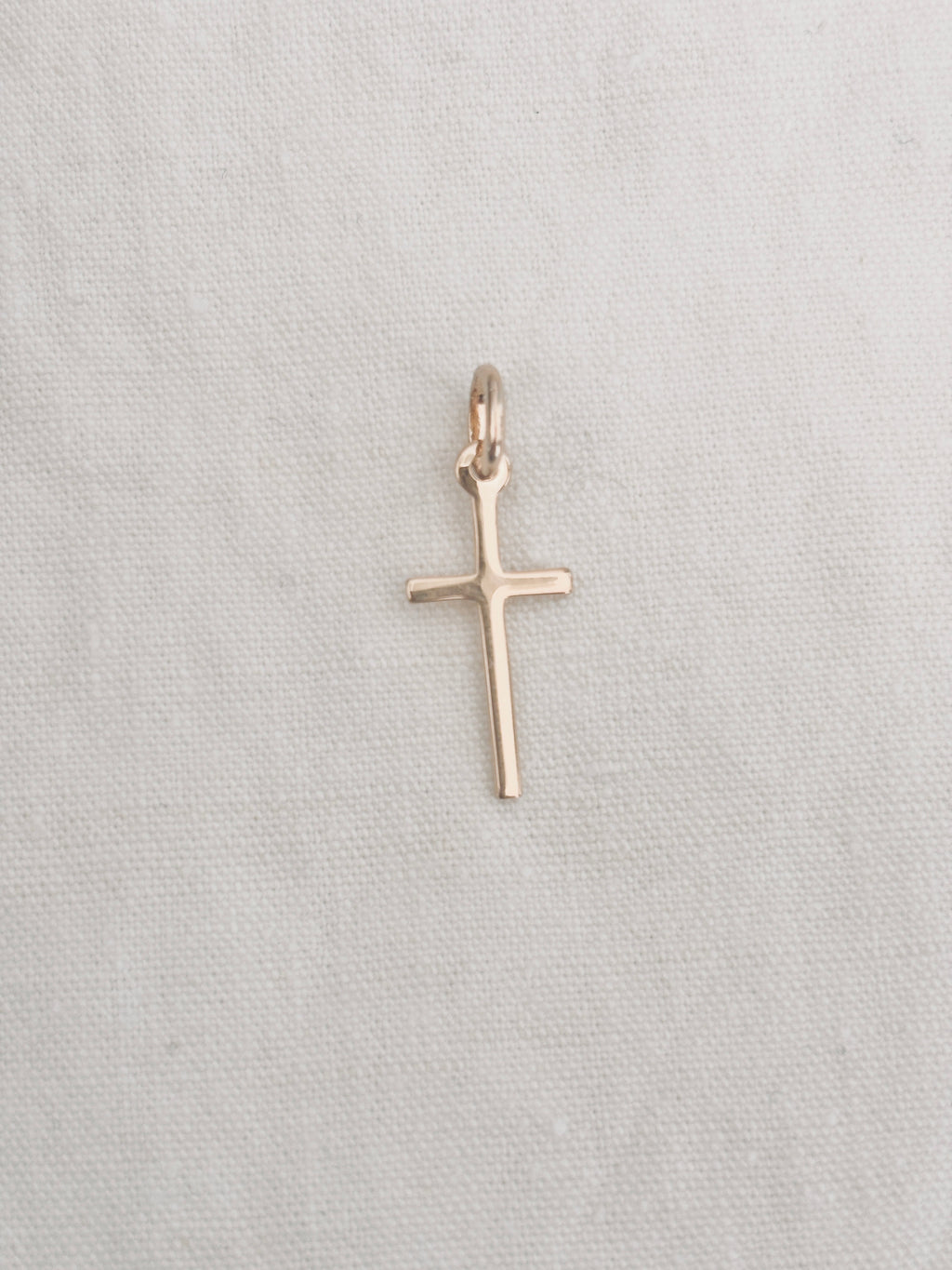 Pendentif Croix Fine Célie Plaqué Or