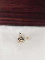 Pendentif Lettre Médaille Gabriel Plaqué Or