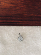 Pendentif Lettre Médaille Gabriel Argent