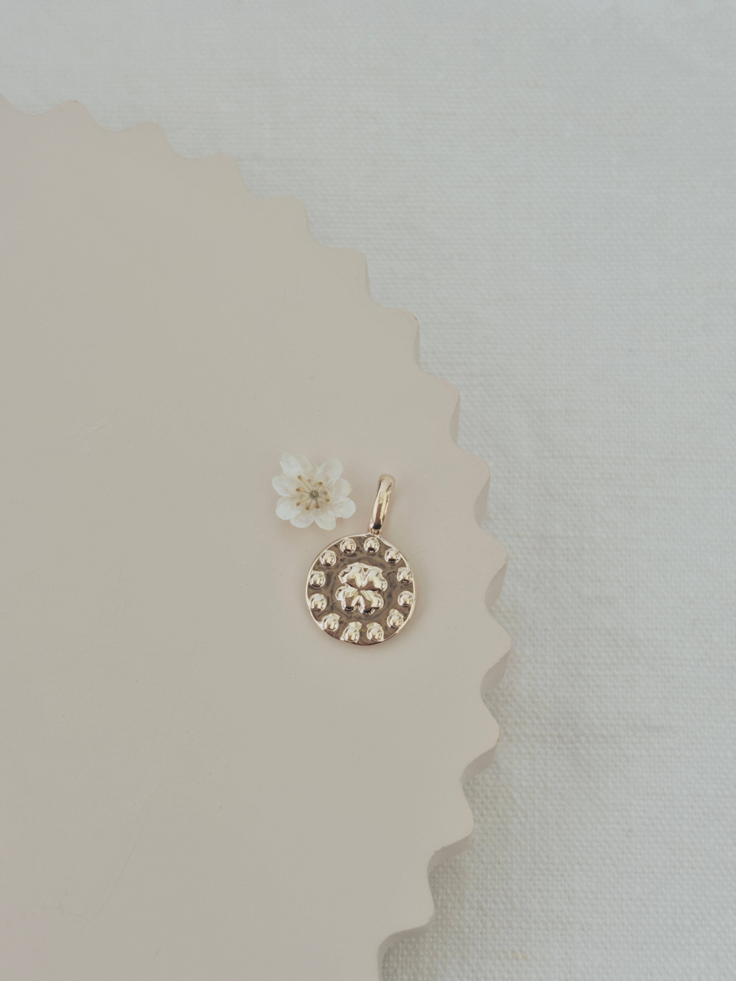 Pendentif Trèfle Thaïs Plaqué Or
