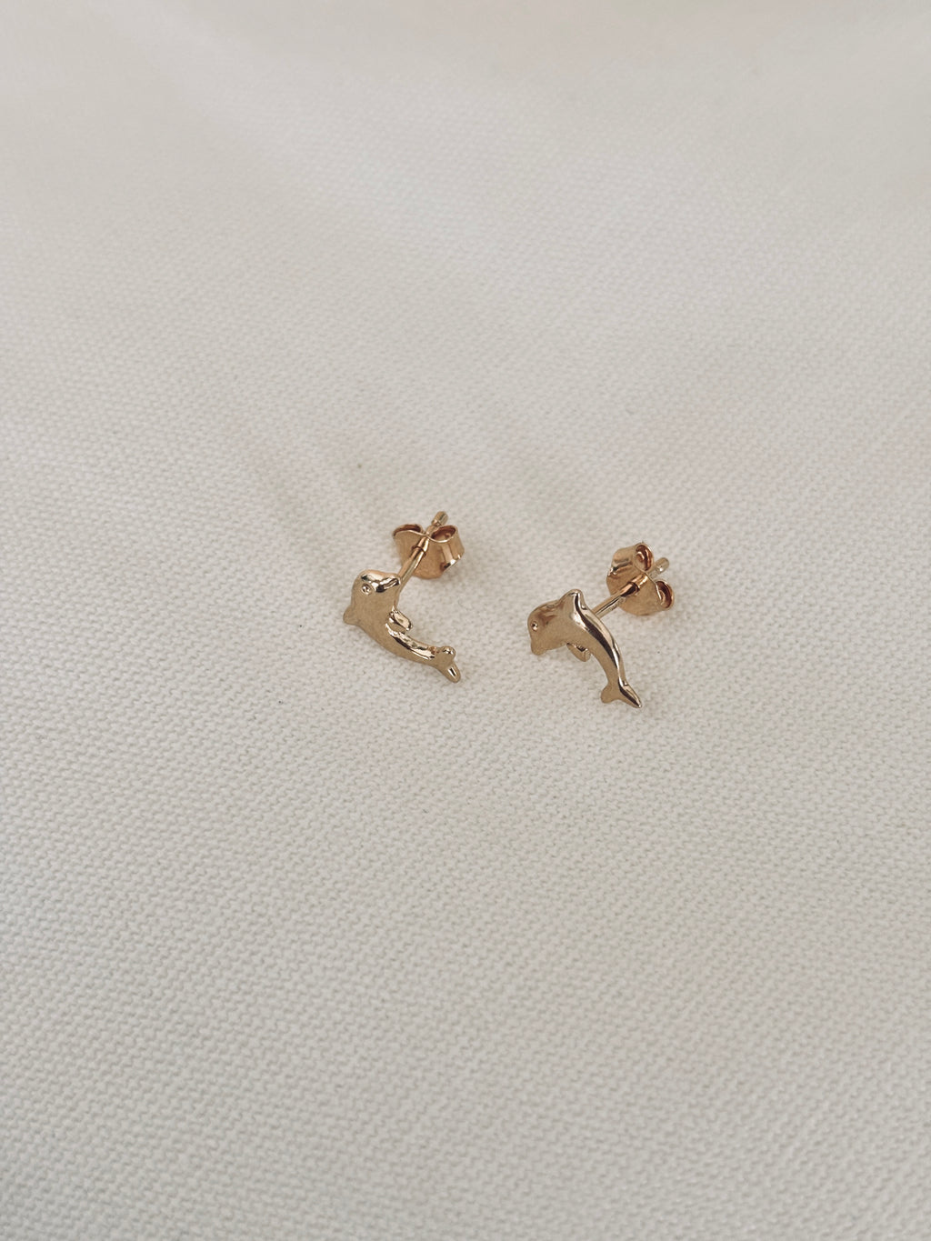 Boucles d'Oreilles Puces Dauphin Martin Plaqué Or