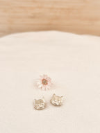 * Boucles d'Oreilles Puces Kitty Plaqué Or