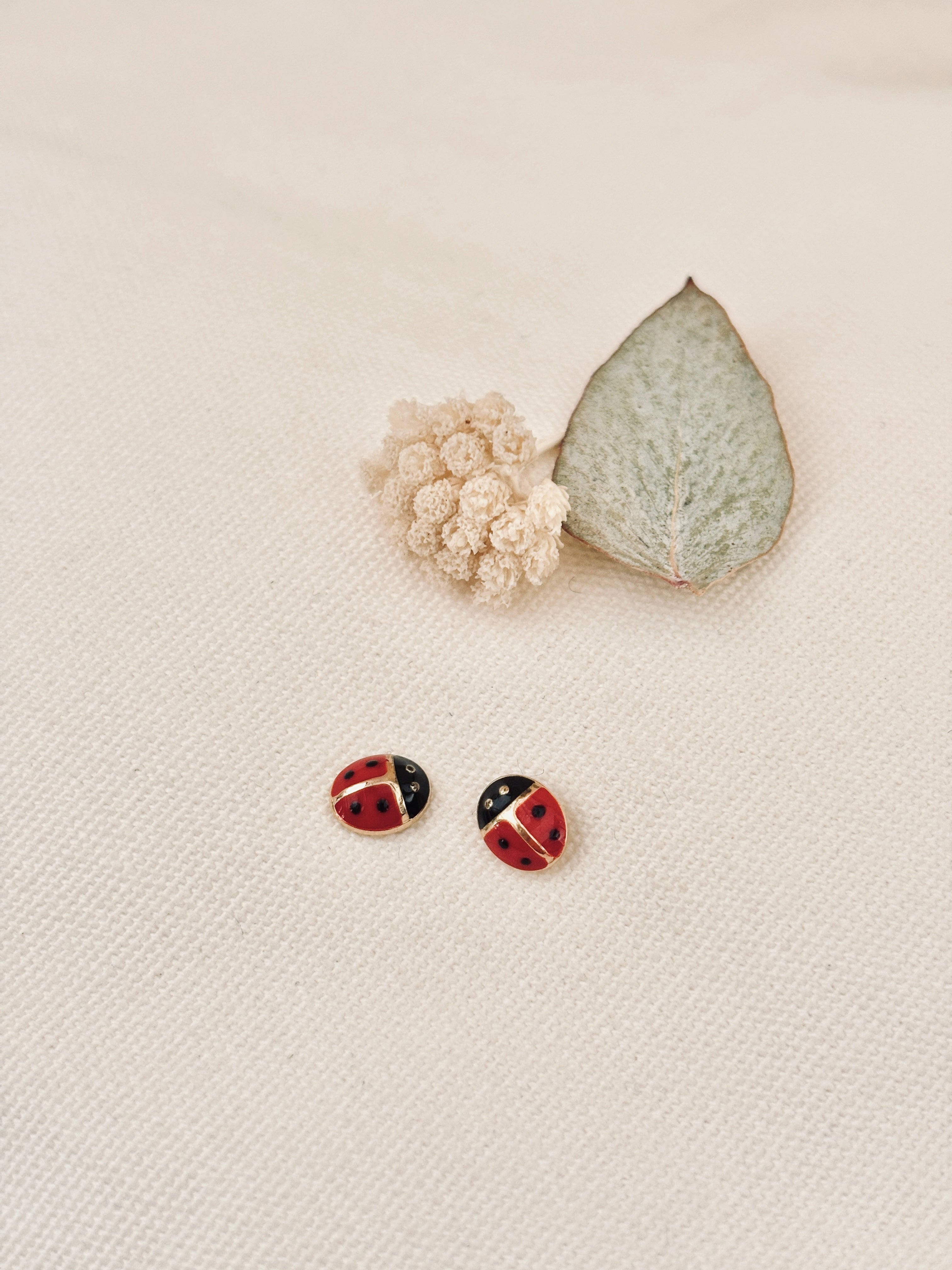 Boucles d'Oreilles Puces Coccinelle Adèle Plaqué Or