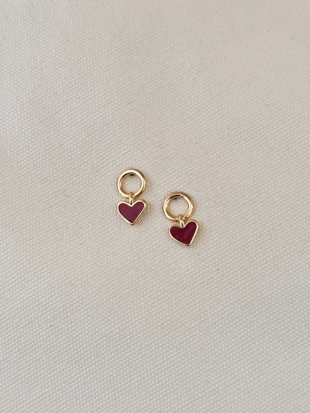 Boucles d'Oreilles Coeur Rouge Pendantes Valentine Plaqué Or