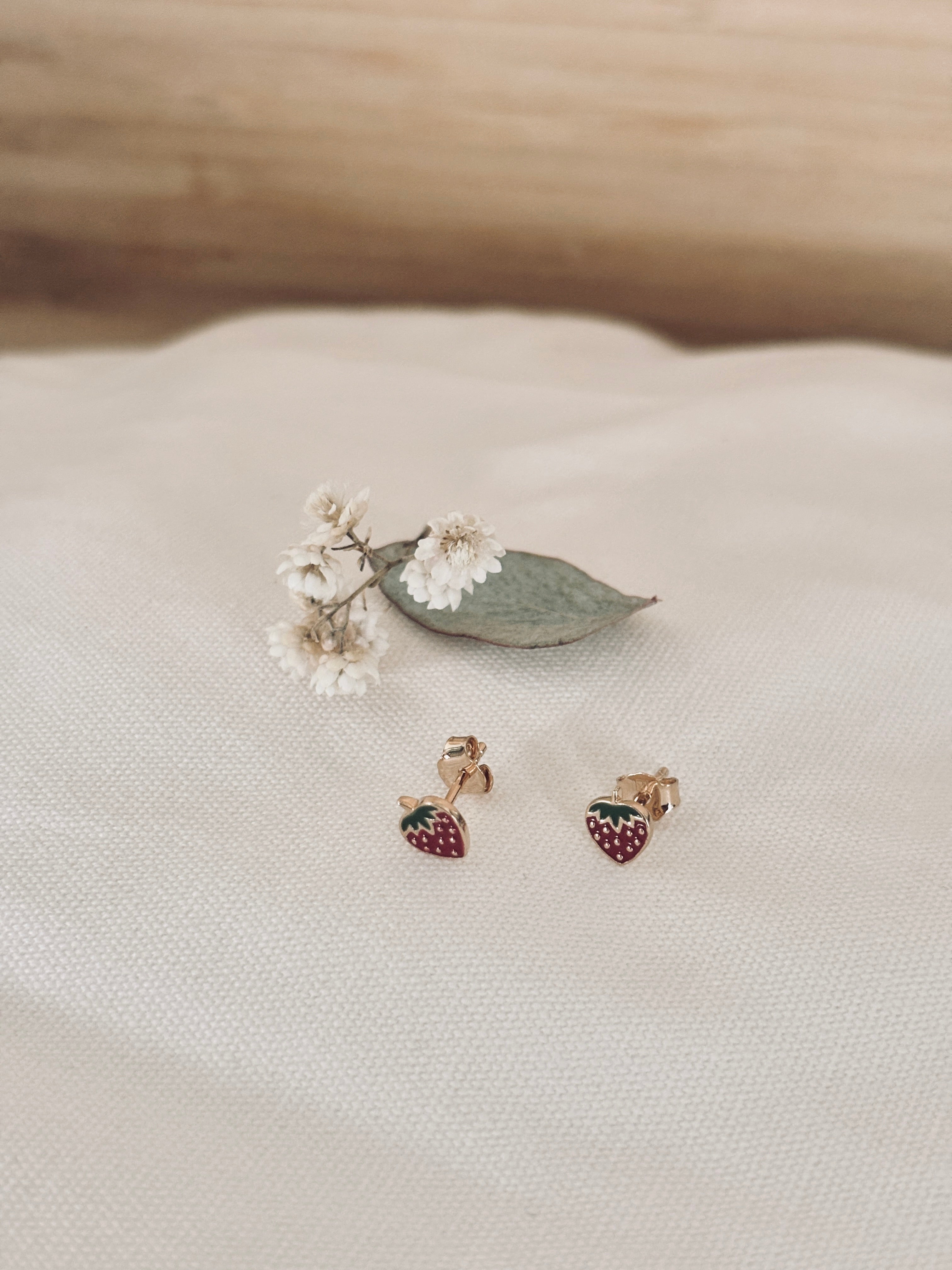 Boucles d'Oreilles Puces Fraise Inès Plaqué Or