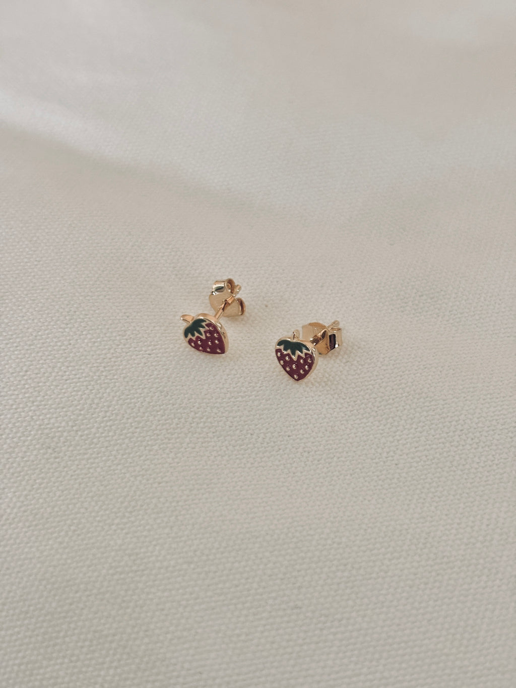 Boucles d'Oreilles Puces Fraise Inès Plaqué Or