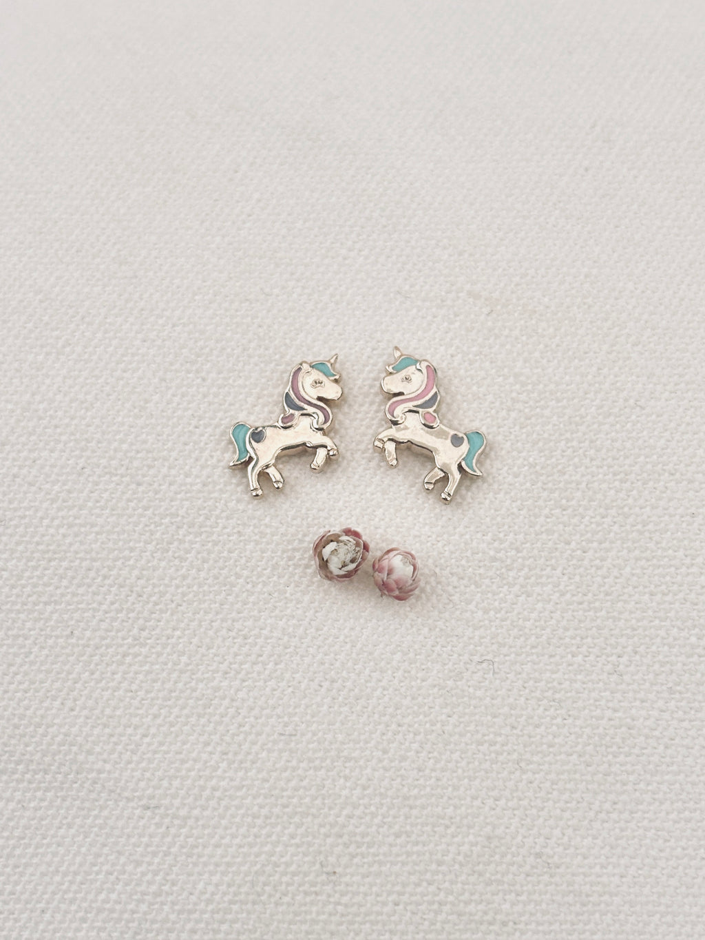 Boucles d'Oreilles Puces Licorne Lise Plaqué Or