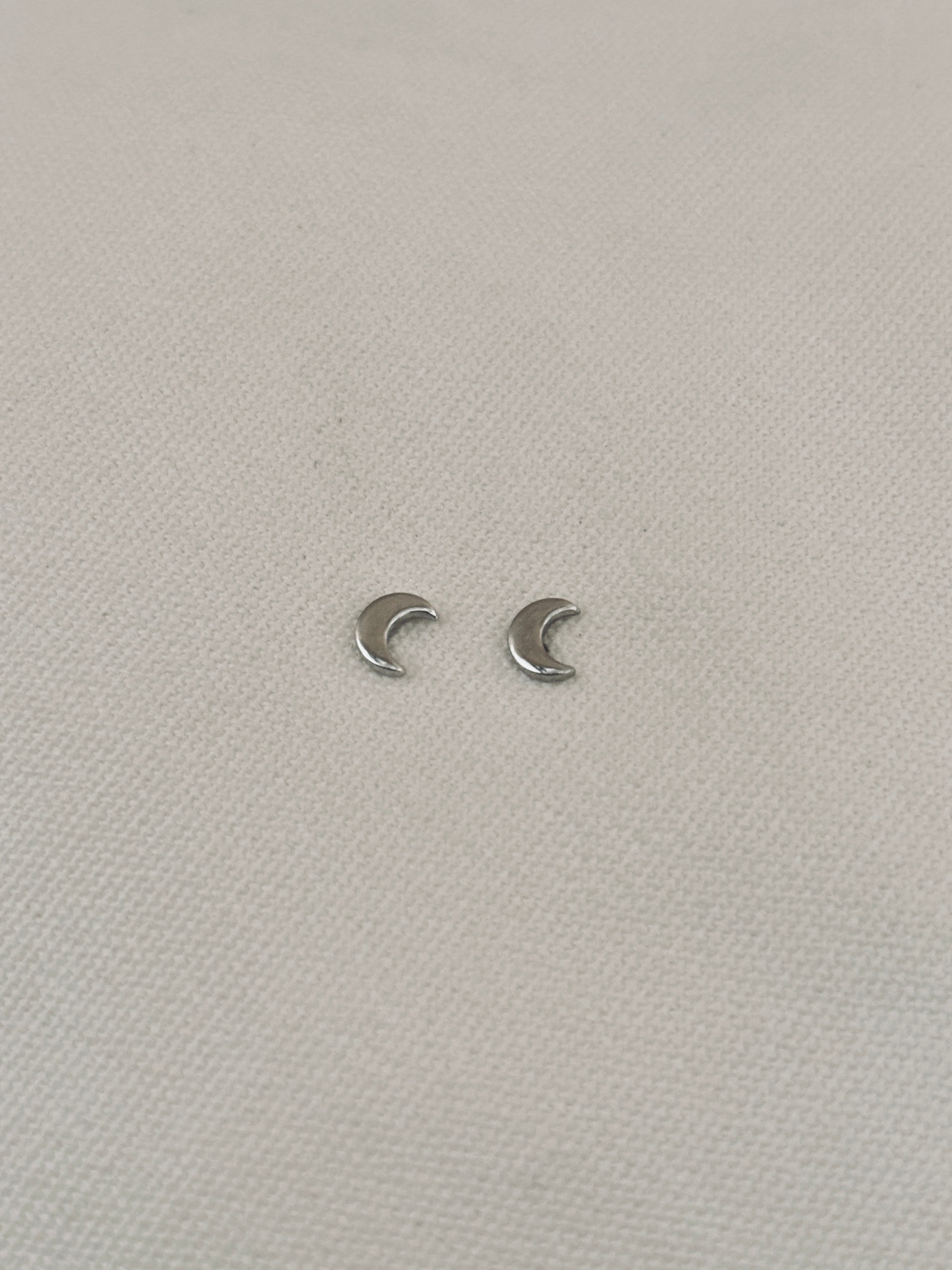 Boucles d'Oreilles Puces Lune Anaïs Argent