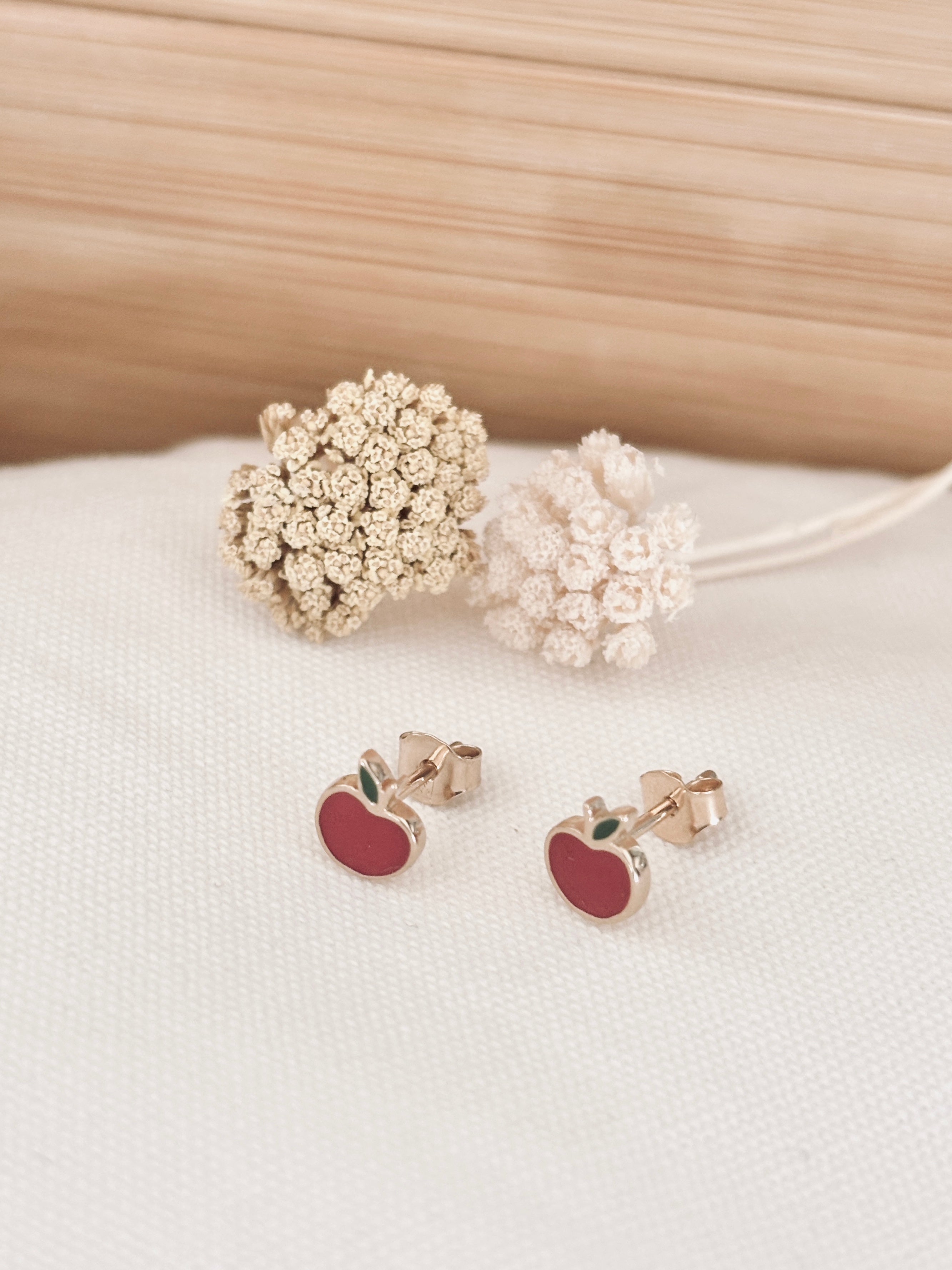 Boucles d'Oreilles Puces Pomme Zélie Plaqué Or