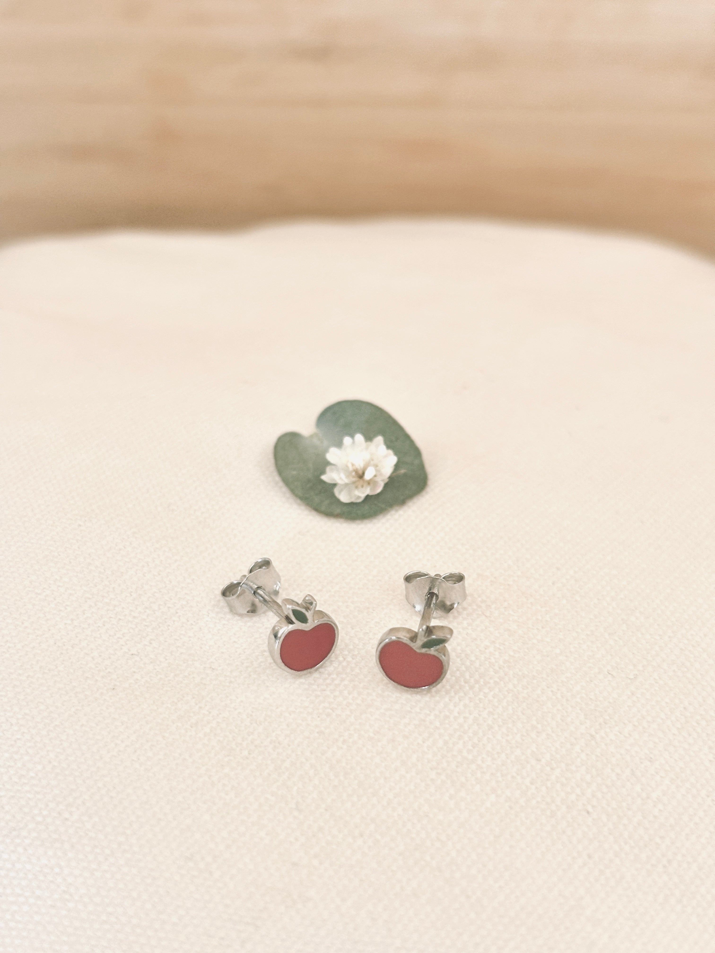 Boucles d'Oreilles Puces Pomme Zélie Argent